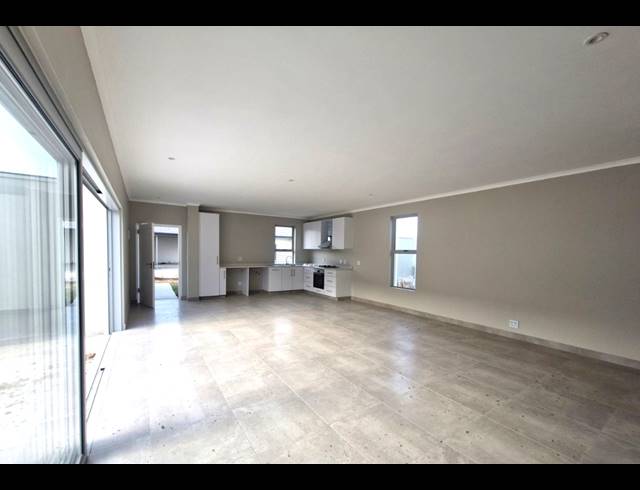 3 BEDROOM HOUSE FOR SALE IN LALELA ESTATE